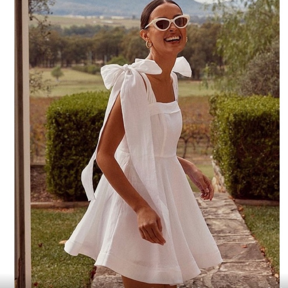 DISSH white linen bow strap dress size 4 NWT